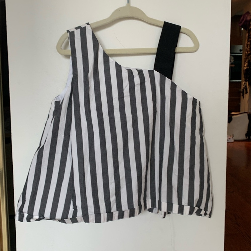Kids stripped top